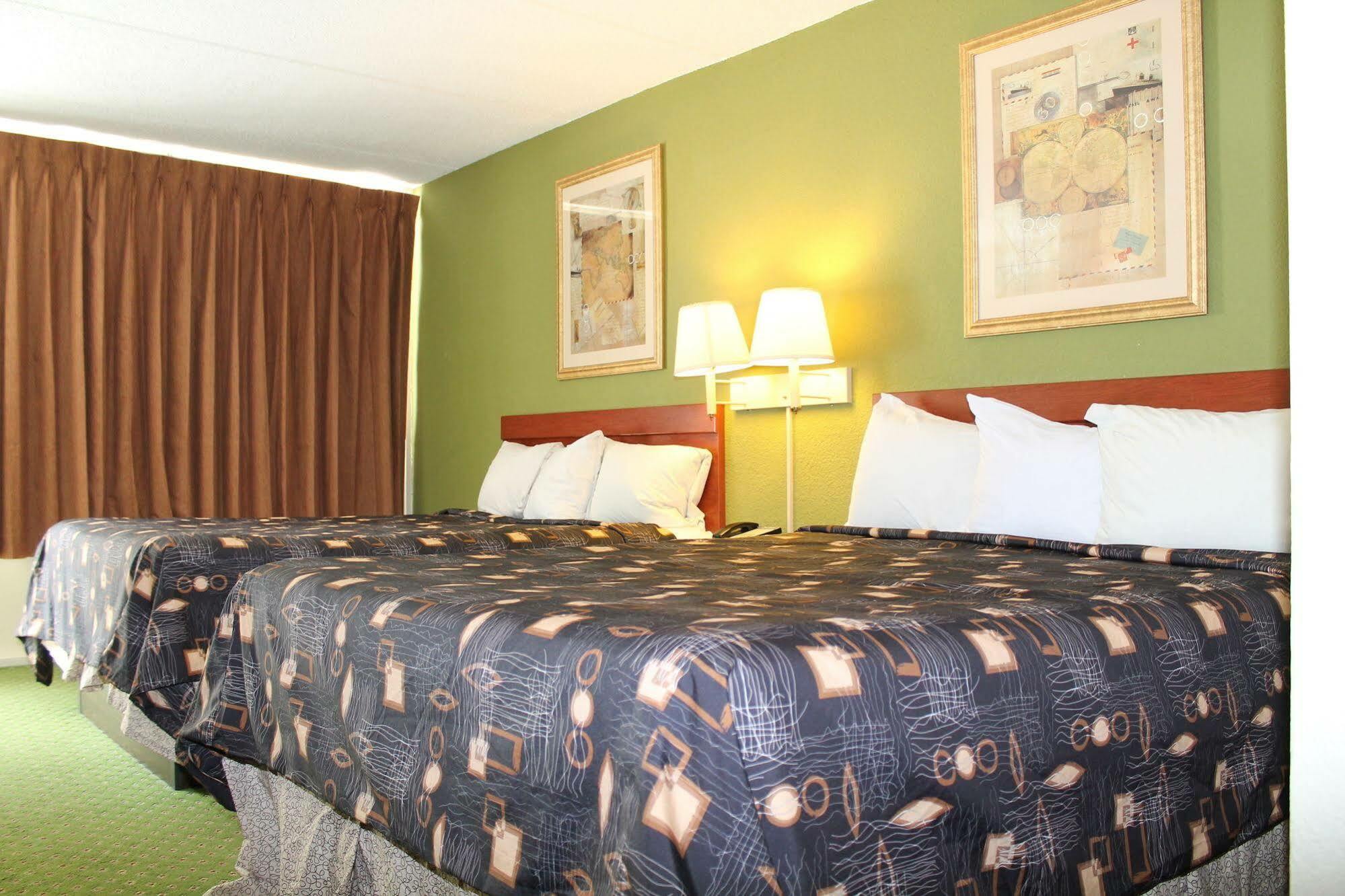 Travelers Inn Кінгсленд Екстер'єр фото